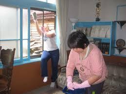 教室・施設の窓清掃